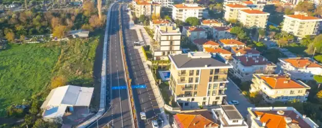İzmir’de Trafiği Rahatlatacak Cumhuriyet Bulvarı’nda İlk Aşama Bitti