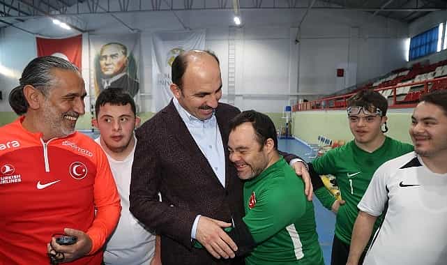 baskan altay ozel gereksinimli kardeslerimizin basari ve cesaretinin herkese ilham kaynagi olmasini diliyorum