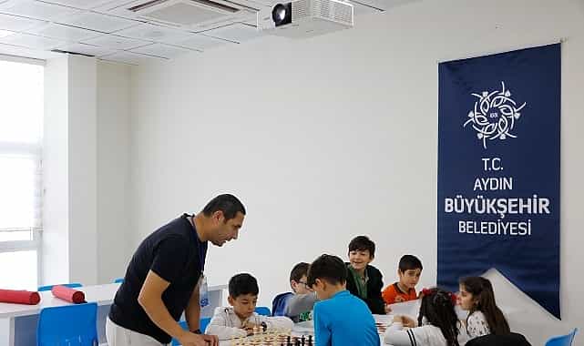 Başkan Çerçioğlu: “Etkinliklerimizle Çocuklarımızın Zihinsel Gelişimini Destekliyoruz” 1 baskan cercioglu etkinliklerimizle cocuklarimizin zihinsel gelisimini destekliyoruz