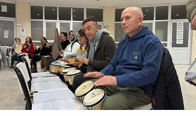 baskan cercioglunun calismalari ile vatandaslar sanatla bulusuyor