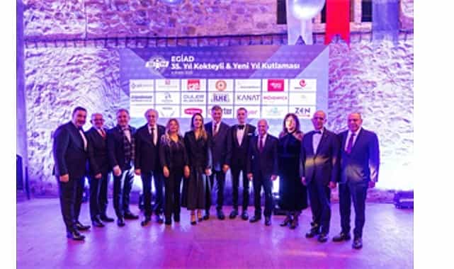 Başkan Tugay'dan genç iş insanlarına İzmir için kenetlenme çağrısı 1 baskan tugaydan genc is insanlarina izmir icin kenetlenme cagrisi