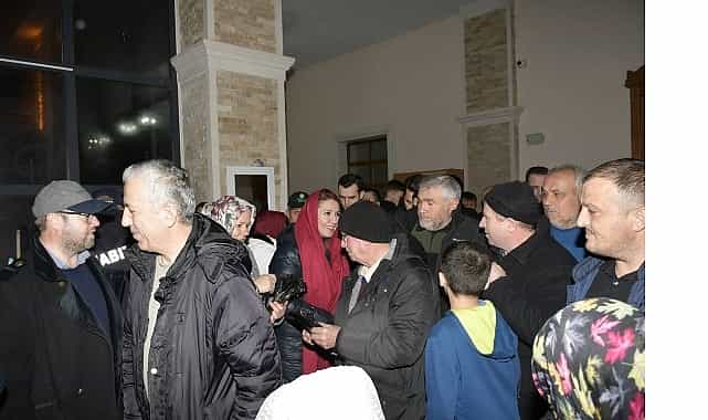 belediye baskani nergiz karaagacli ozturk regaip kandilinde hemsehrilerimizle bir araya geldi