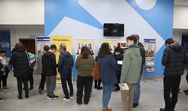 “Bir Halk Düşmanı” 100. Oyunuyla Tuzla’da Seyirciyle Buluştu 1 bir halk dusmani 100 oyunuyla tuzlada seyirciyle bulustu