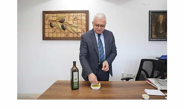 Burhaniye Belediyesi Zeytinyağları Satışa Sunuldu 1 burhaniye belediyesi zeytinyaglari satisa sunuldu