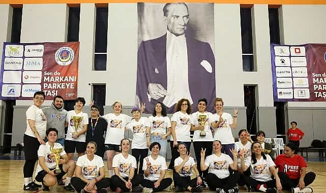 cankayali kadinlardan dostluk macinda esitlik mesaji