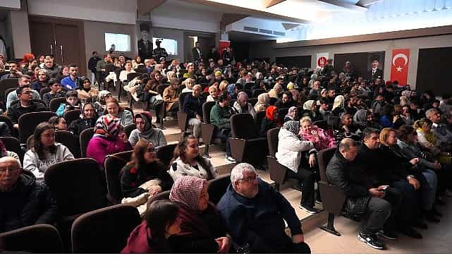 “Deliler Koğuşu” Keçiören’de İzleyicinin Yüreğine Dokundu 1 deliler kogusu keciorende izleyicinin yuregine dokundu