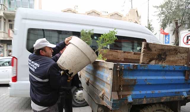 Edremit’te kaldırım işgalleri sona eriyor 1 edremitte kaldirim isgalleri sona eriyor