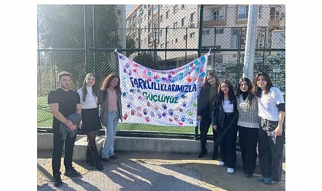 Ege Üniversitesinden ‘Dünya Engelliler Günü'ne Sanat ve Dayanışma Köprüsü 1 ege universitesinden dunya engelliler gunune sanat ve dayanisma koprusu
