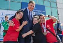 engel astilar gurur yasattilar