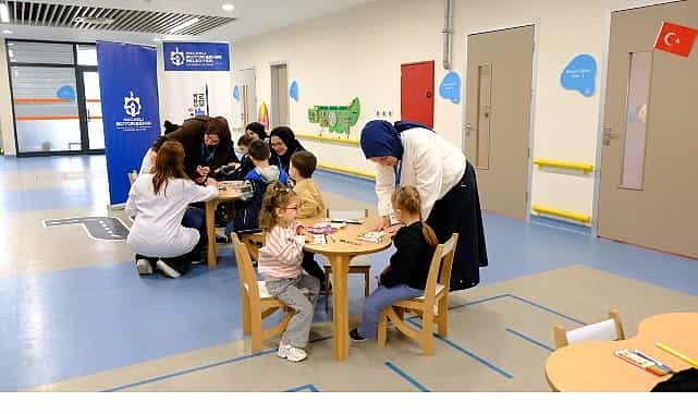 Engelsiz etkinlikte gönüllerince eğlendiler 1 engelsiz etkinlikte gonullerince eglendiler