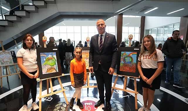 Gaziemirli çocuklar “Toprak” temalı resimleriyle iklim krizine dikkat çekti 1 gaziemirli cocuklar toprak temali resimleriyle iklim krizine dikkat cekti
