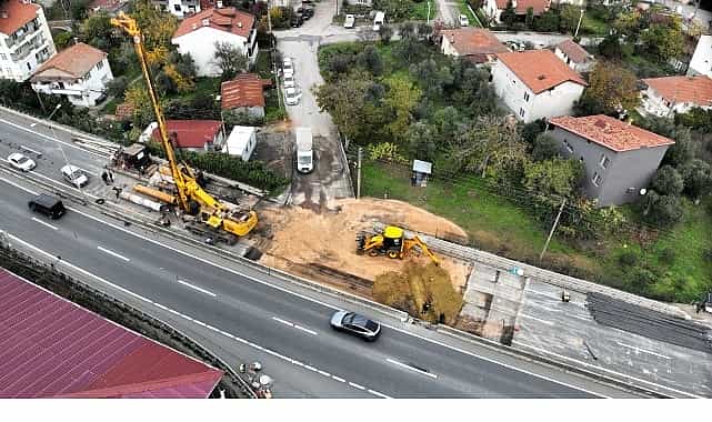Gölcük Ulaşlı’nın kritik noktasında düğüm çözülüyor 1 golcuk ulaslinin kritik noktasinda dugum cozuluyor