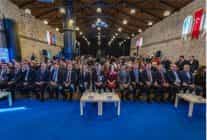 gururla umutla ve kararlilikla izmirin gelecegini insa ediyoruz