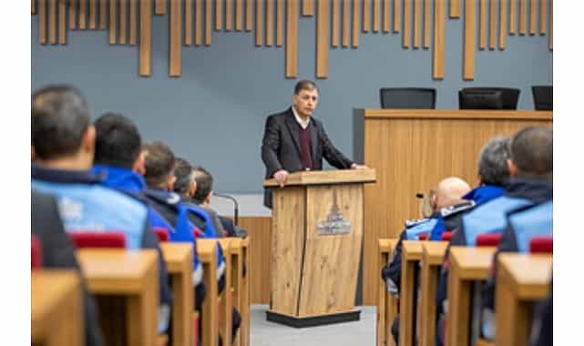 İzmir Büyükşehir Belediyesi ailesi yeni yılı kutladı 1 izmir buyuksehir belediyesi ailesi yeni yili kutladi