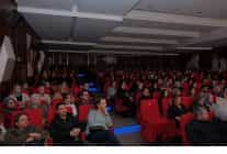 kadin siginagi ilk gosterimiyle izleyiciden tam not aldi