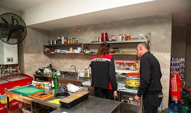 Karşıyaka’da eğlence mekânlarına yılbaşı denetimi 1 karsiyakada eglence mekanlarina yilbasi denetimi