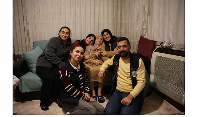 Kartepe’de Kandil Bereketi Evlere Taşındı 1 kartepede kandil bereketi evlere tasindi