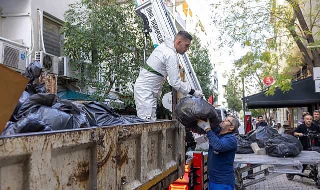 Konak Belediyesi’nden çöp ev operasyonu: 4 kamyon atık çıktı 1 konak belediyesinden cop ev operasyonu 4 kamyon atik cikti