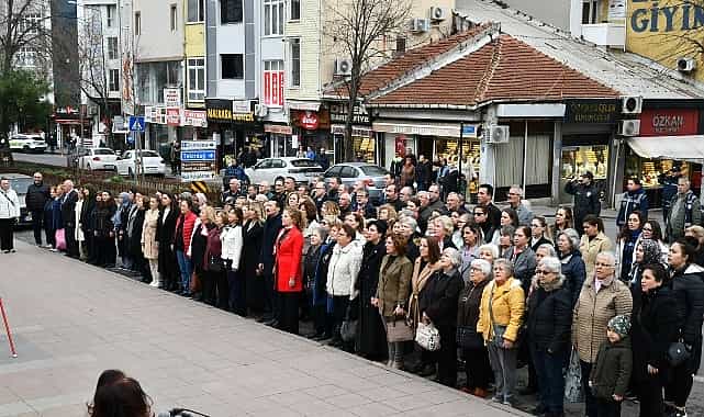 Malkara’da 5 Aralık Dünya Kadın Hakları Günü ve Türk Kadınına Seçme ve Seçilme Hakkı Verilmesinin 91. Yılı Kapsamında Program Gerçekleştirildi 1 malkarada 5 aralik dunya kadin haklari gunu ve turk kadinina secme ve secilme hakki verilmesinin 91 yili kapsaminda program gerceklestirildi