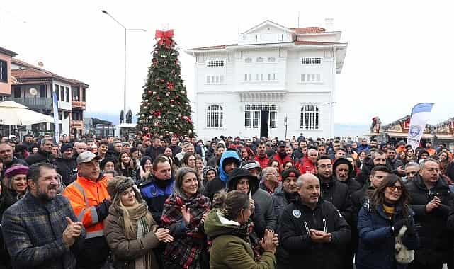Mudanya Belediyesi’nde Yeni Yıl Buluşması 1 mudanya belediyesinde yeni yil bulusmasi
