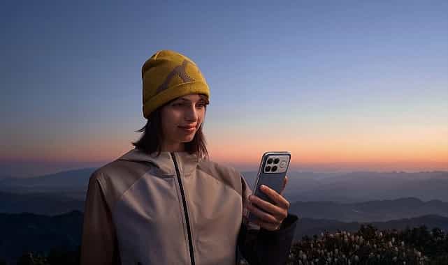 poco f8 serisi amiral gemisi segmentine guclu bir giris yapiyor