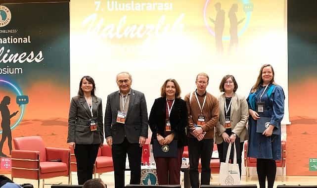 Prof. Dr. Nevzat Tarhan: “Dostluk duygusunu kaybettiğimiz için yalnızız” 1 prof dr nevzat tarhan dostluk duygusunu kaybettigimiz icin yalniziz