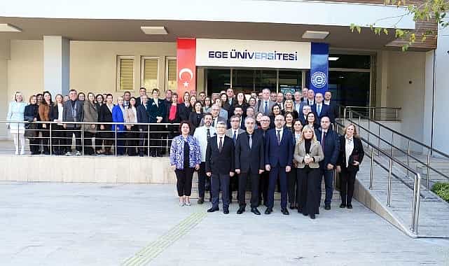 Rektör Prof. Dr. Alcı, “Hep birlikte kenetlenerek Üniversitemizi daha yukarıya taşıyacağız” 1 rektor prof dr alci hep birlikte kenetlenerek universitemizi daha yukariya tasiyacagiz
