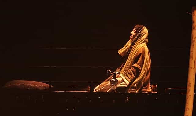 sehir tiyatrolari iki oyunla gebzelilerin karsisinda