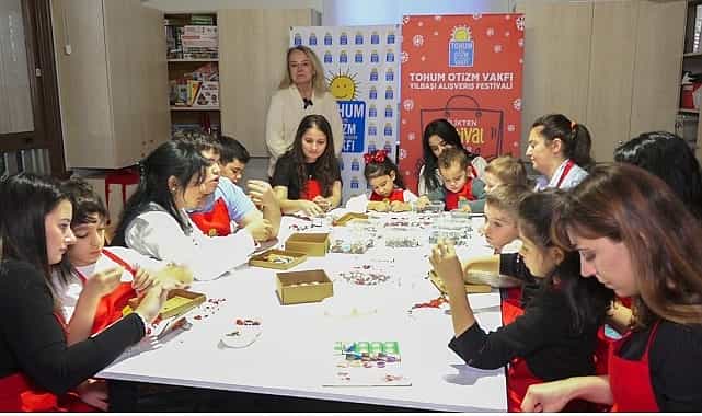 Tohum Otizm Vakfı’ndan Anlamlı Çağrı! 1 tohum otizm vakfindan anlamli cagri