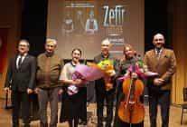 zefir zamani konseri muzikseverlerle bulustu