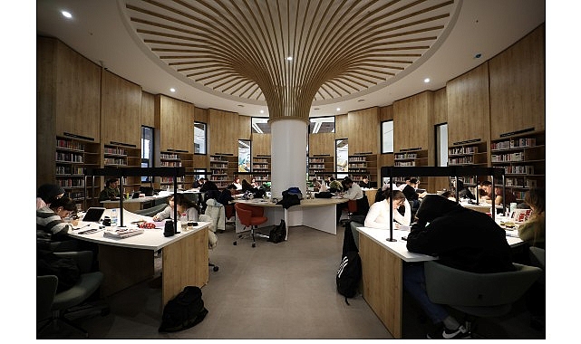 alev alatli kutuphanesi genclerin goz bebegi oldu