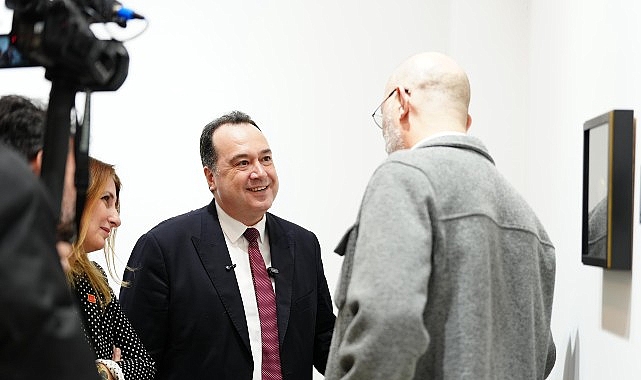 Atatürk Sergisi Ziyaretçileriyle Buluştu 1 ataturk sergisi ziyaretcileriyle bulustu