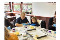 bakirkoy belediyesinden kusaklari bulusturan kurabiye etkinligi