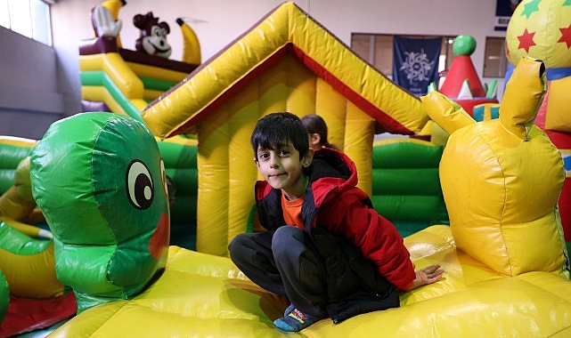 Başkan Çerçioğlu Nazilli’de Çocukları Yarıyıl Karne Şenliği İle Buluşturdu 1 baskan cercioglu nazillide cocuklari yariyil karne senligi ile bulusturdu