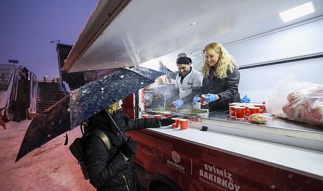 Başkan Ovalıoğlu’ndan Karda Sıcak Çorba İkramı 1 baskan ovalioglundan karda sicak corba ikrami