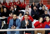 bayraklida yariyil tatilinde spor coskusu