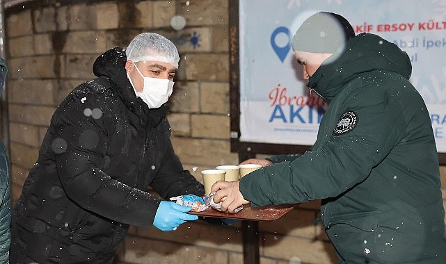 Bayrampaşa Belediyesi’nden sıcak çorba ikramı 1 bayrampasa belediyesinden sicak corba ikrami