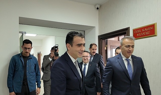 Belediye Başkanı Savaş Kalaycı’dan Vali Çiçek’e Ziyaret 1 belediye baskani savas kalaycidan vali ciceke ziyaret