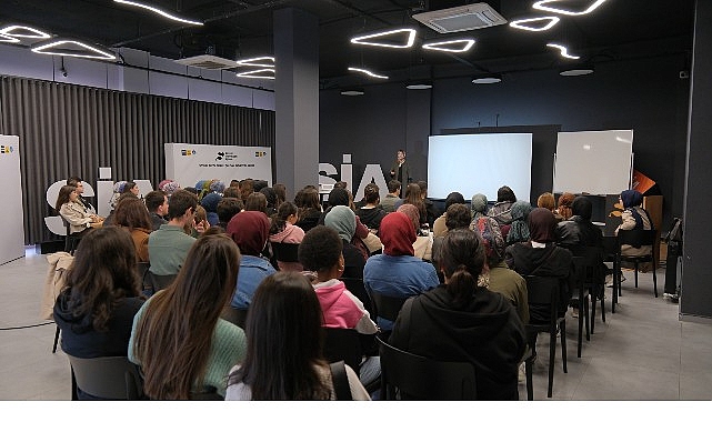 Bu Ders SİA’dayız Programı Üniversiteleri Sosyal İnovasyonla Buluşturuyor 1 bu ders siadayiz programi universiteleri sosyal inovasyonla bulusturuyor