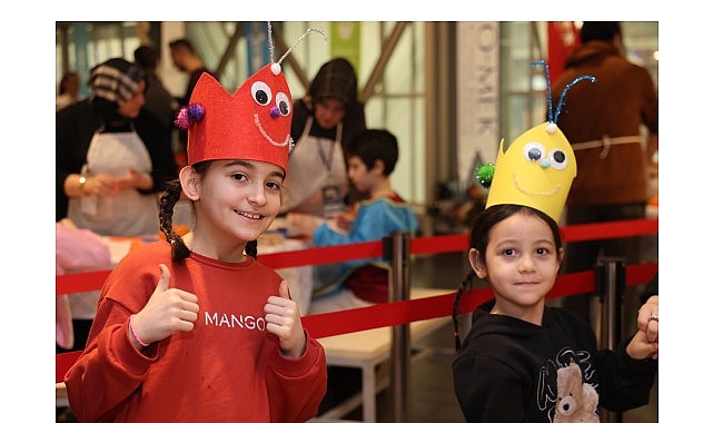 Bu stantlar “Okula Bi’ Mola’ya” renk kattı 1 bu stantlar okula bi molaya renk katti