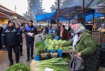 buca belediyesinden pazar yerlerinde kayit disi operasyonu