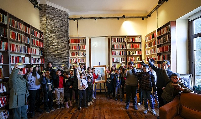 Bucalı çocuklar Cumhuriyet Kütüphanesi’ni keşfetti 1 bucali cocuklar cumhuriyet kutuphanesini kesfetti