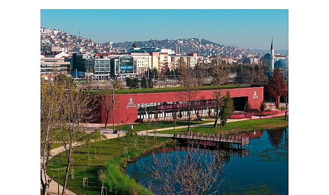 Büyükakın: “Şehrin kalbinde bir kültür alanı oluştu” 1 buyukakin sehrin kalbinde bir kultur alani olustu