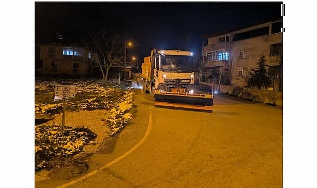 Büyükşehir ekipleri yeni yılda da nöbette 1 buyuksehir ekipleri yeni yilda da nobette