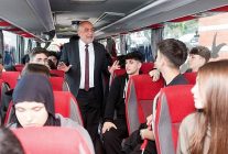 canik belediyesi tum ogrencileri canakkaleye gondermeye devam ediyor