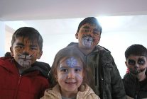 cankaya belediyesinden karahasanli cocuklarina karne senligi