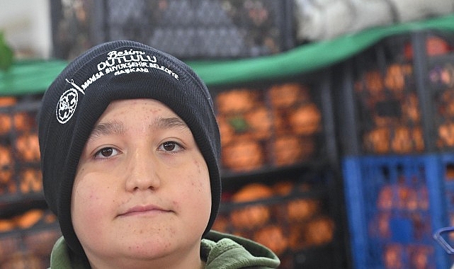 carsamba pazari esnafina eldiven ve bere destegi