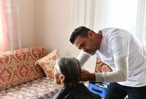 cigli belediyesinden gida kolisi seferberligi