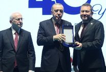 cumhurbaskani erdogandan nazim torbaogluna vefa plaketi