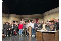 devlet tiyatrosunun unutulmaz oyunu profesyonel son kez sahnedeydi